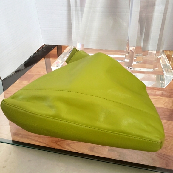 lli new york lime green small handbag/wrist.This cutie is new without tags. - Picture 4 of 4